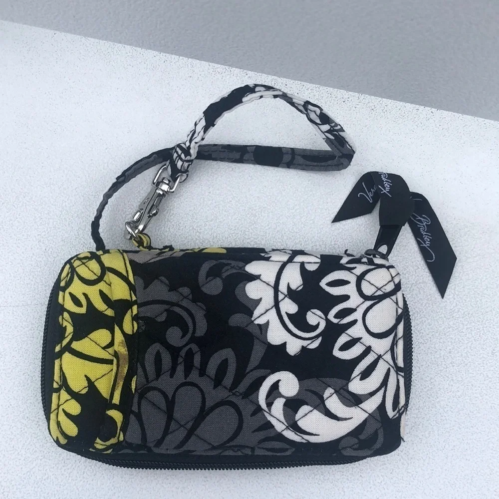 VERA Bradley Wristlet